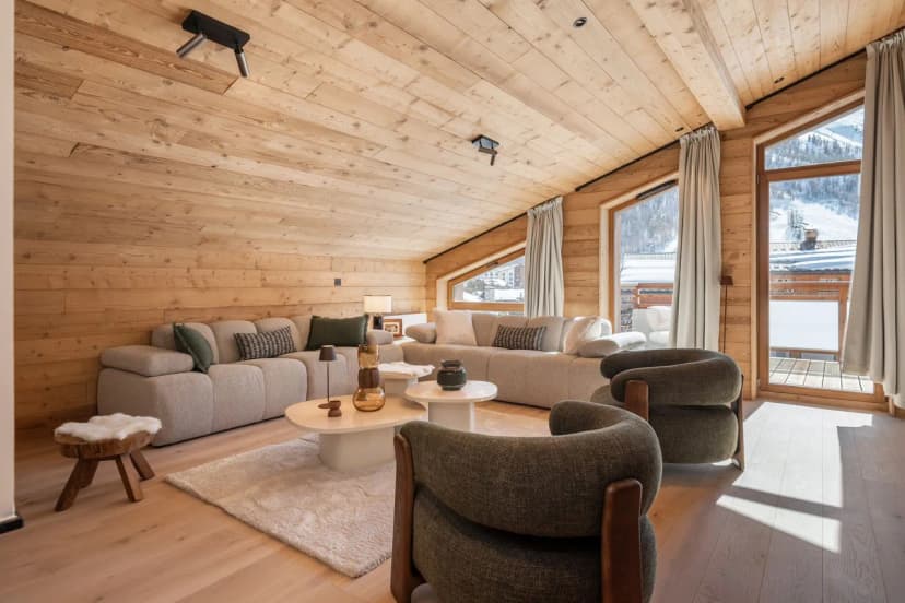 Mountain View Spa Villa in Val d’Isère
