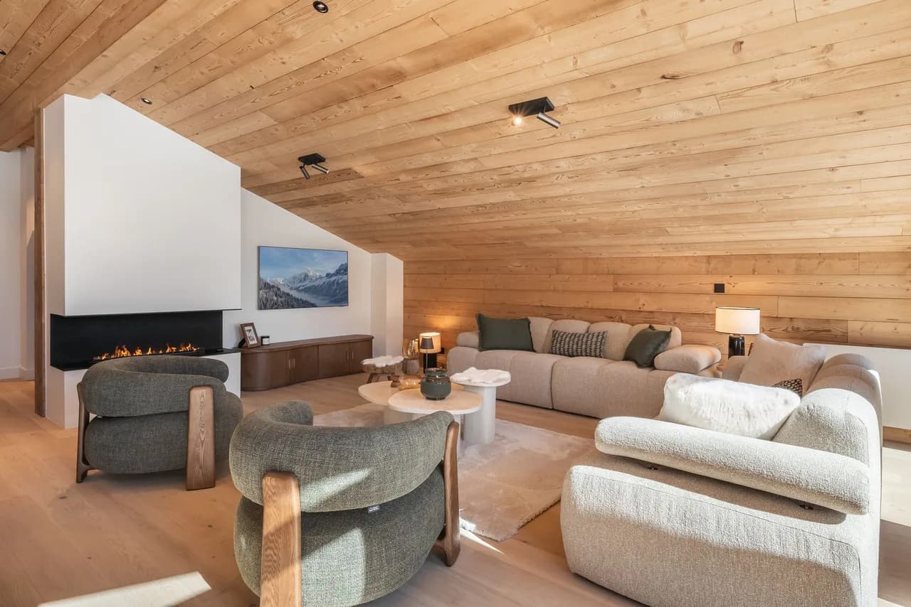 Mountain View Four Bedroom Villa in Val d'Isère photo 3