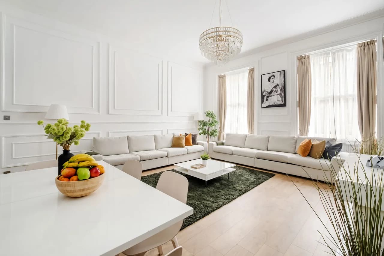 Stylish Two Bedroom Retreat in London photo 2