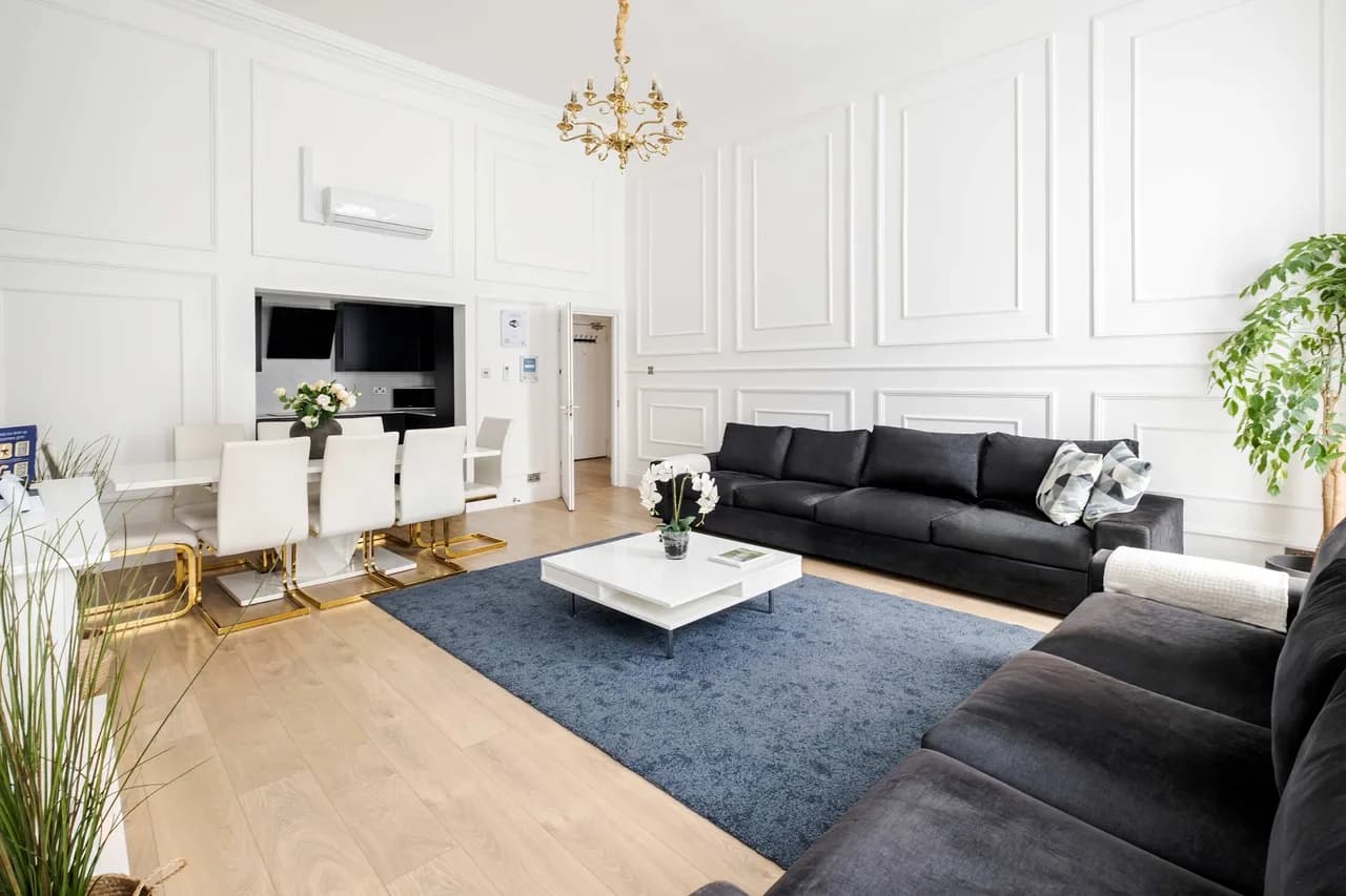 Modern Two Bedroom Apartment in London photo 3