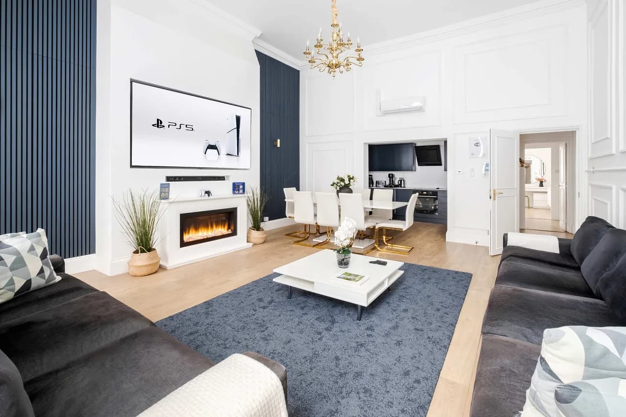 Modern Two Bedroom Apartment in London photo 5