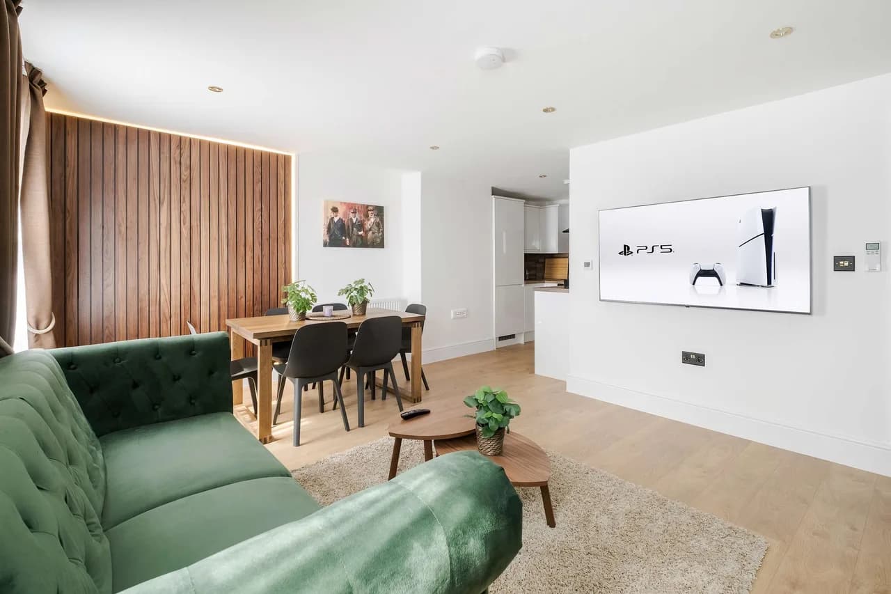 Stylish One Bedroom Apartment in London