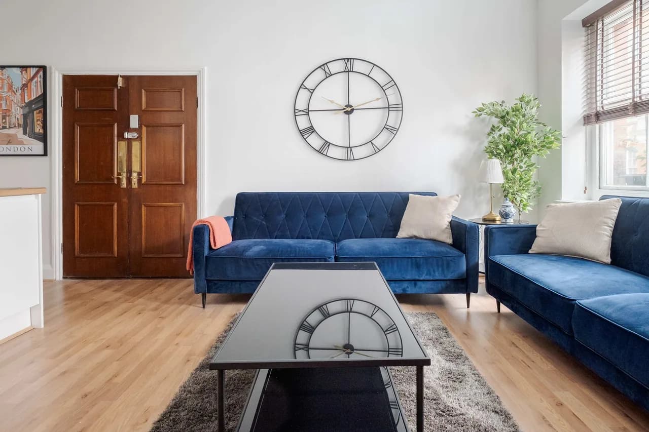 Chic One Bedroom Maisonette in London photo 5