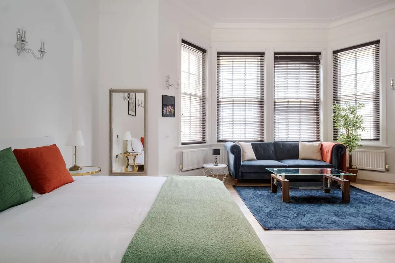 Chic Studio Retreat in Mayfair London photo 2
