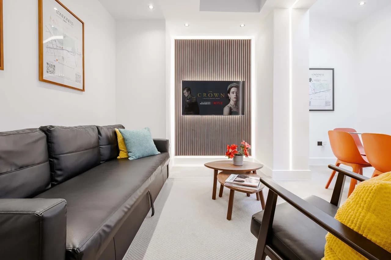 Garden Oasis Two Bedroom Villa in London photo 5