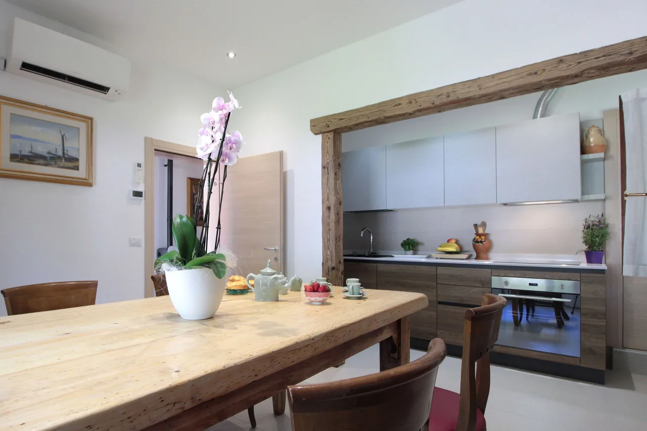 Garden View Two Bedroom House in Polpet photo 2