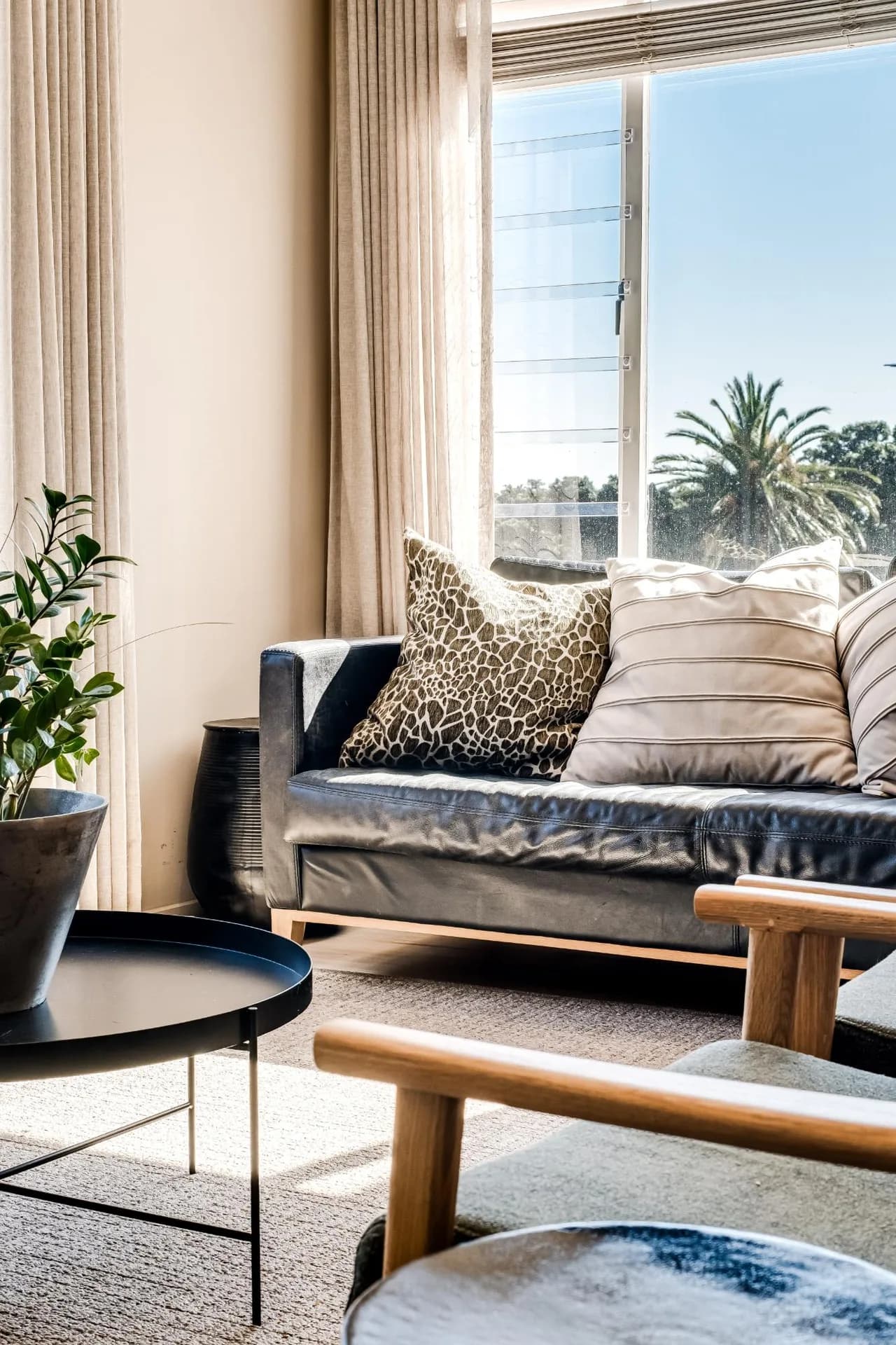 Tidal Pool Two Bedroom Villa in Camps Bay photo 3