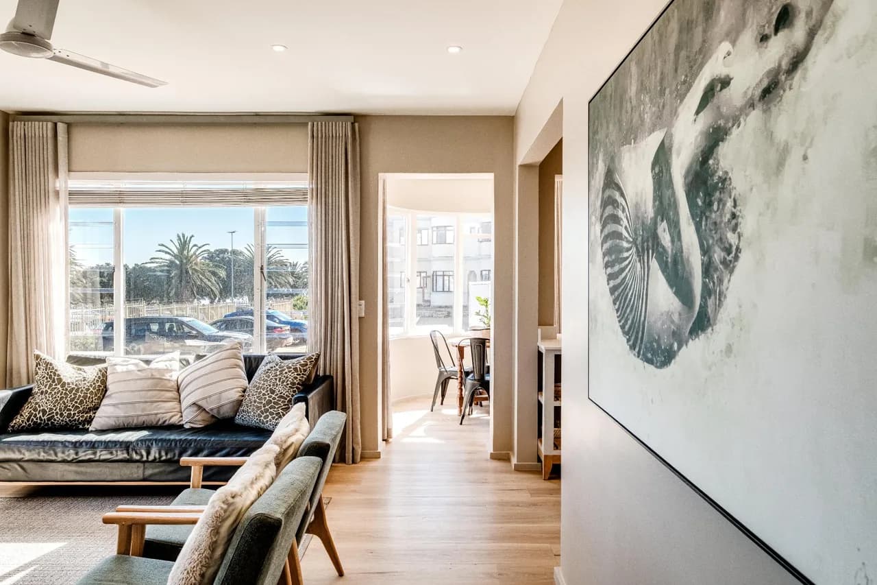 Tidal Pool Two Bedroom Villa in Camps Bay photo 5