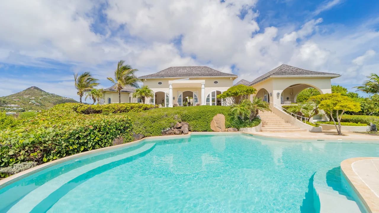 Heated Pool Villa in Montjean photo 3