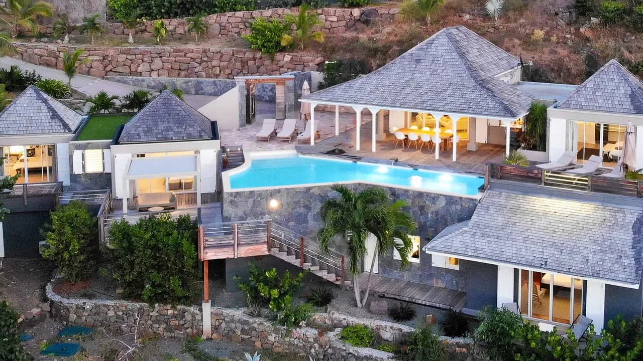 Secluded Private Pool Estate in Petit-Cul-de-Sac photo 2
