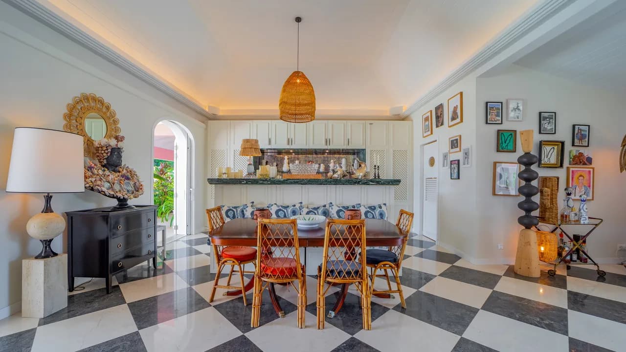 Single-Story Villa with Heated Pool in Marigot photo 4
