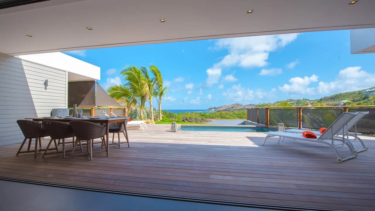 Airy Modern Villa with Ocean Views in Petit-Cul-de-Sac photo 2