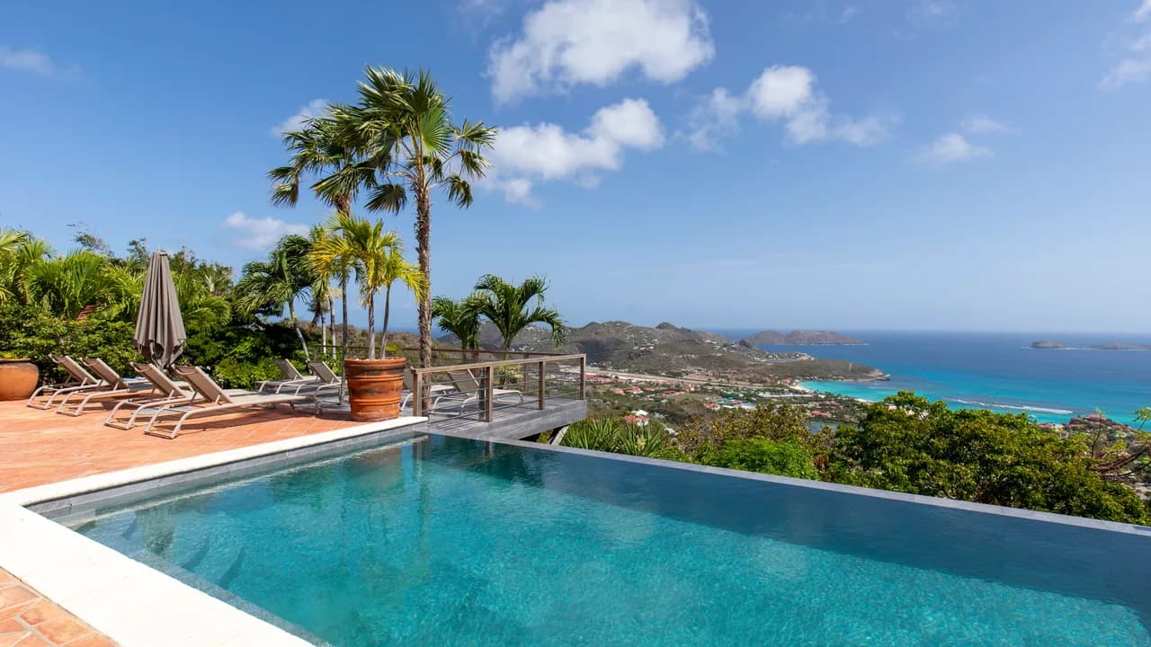 Luxurious Villa with Scenic Views in Lurin, St. Barthélemy photo 3