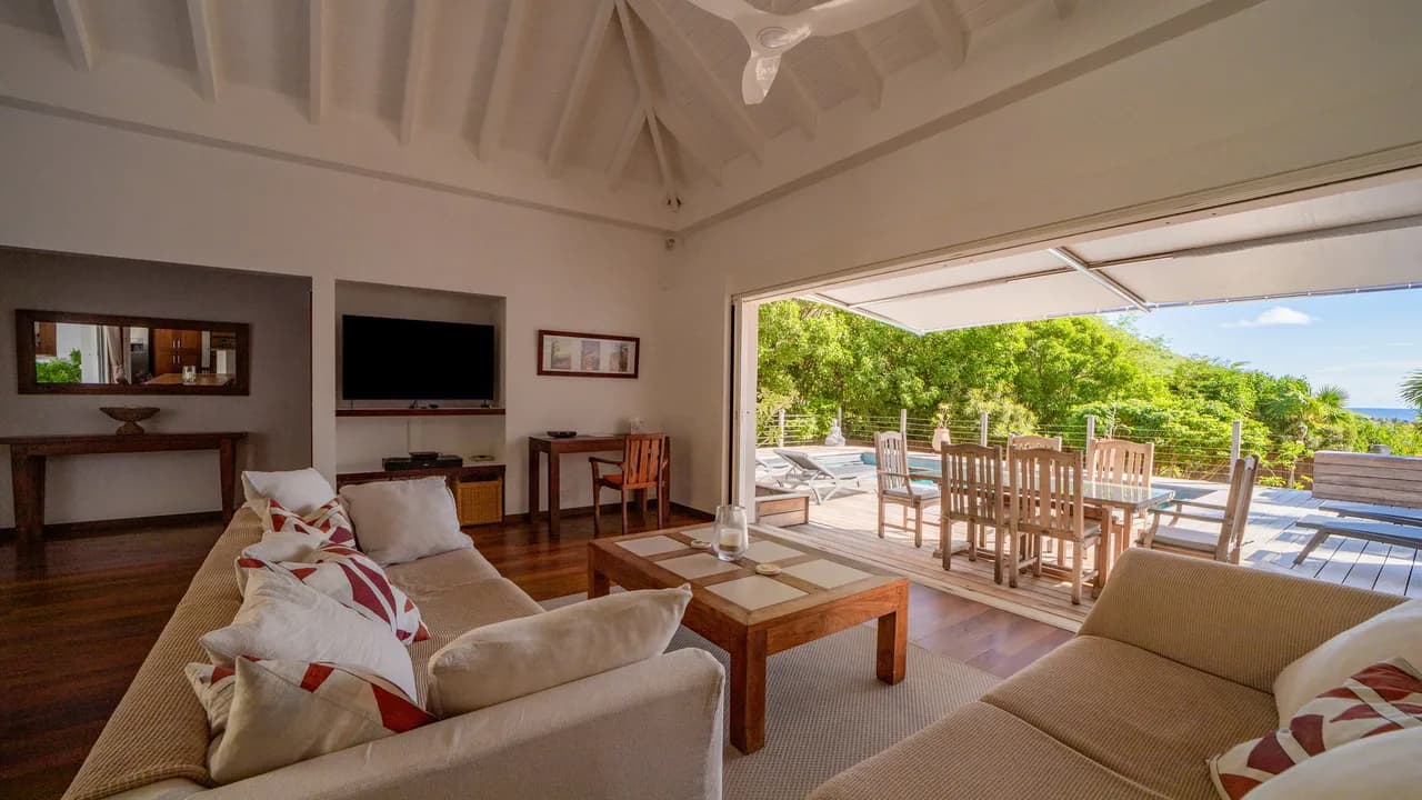 Professionally Equipped Villa in Grand Fond photo 5