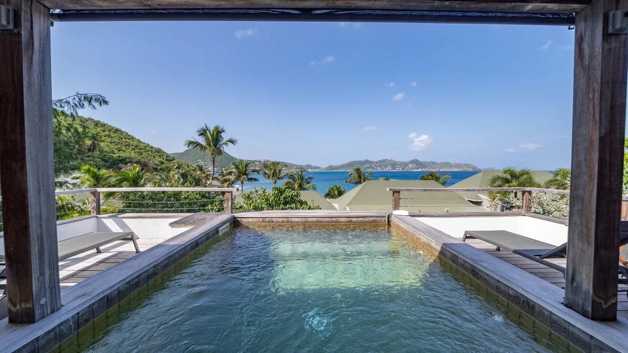 Charming Villa with Scenic Views in Pointe Milou photo 2