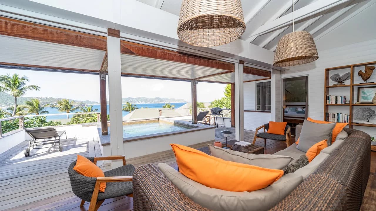Charming Villa with Scenic Views in Pointe Milou photo 4