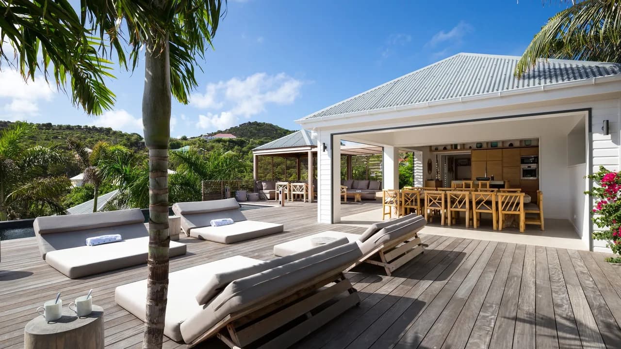 Secluded Family Villa in Toiny photo 2