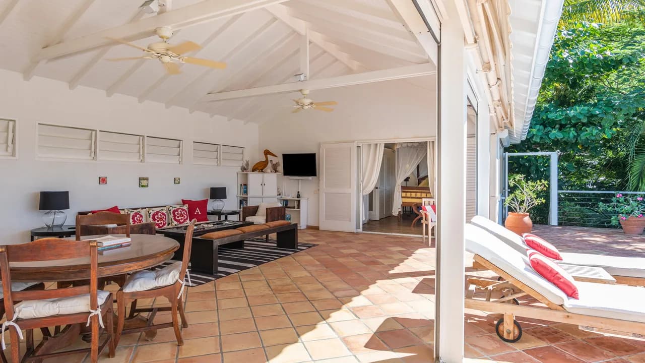 Exclusive Villa with U.S. Satellite in Pointe Milou photo 4