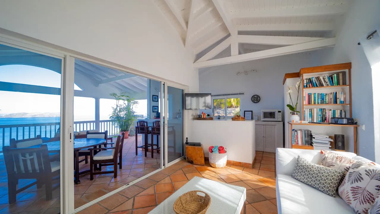 Luxury Retreat Villa with Private Pool in Pointe Milou photo 5