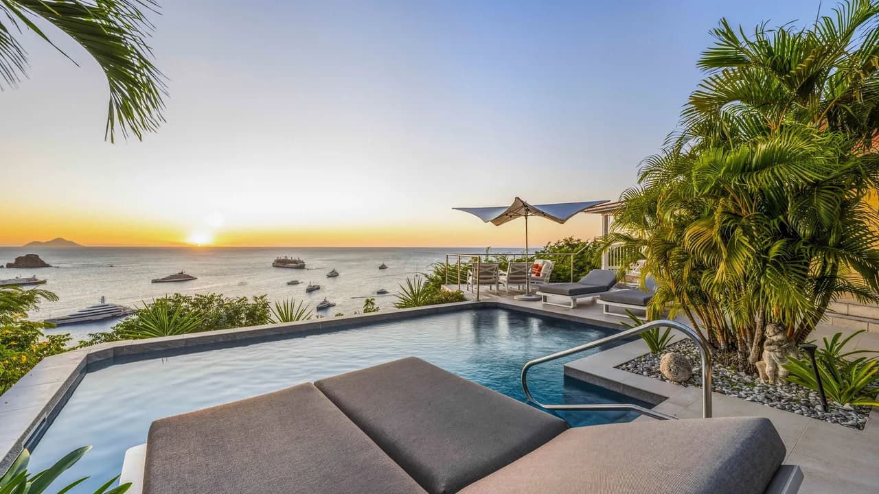 Secluded Garden Villa in Colombier photo 5