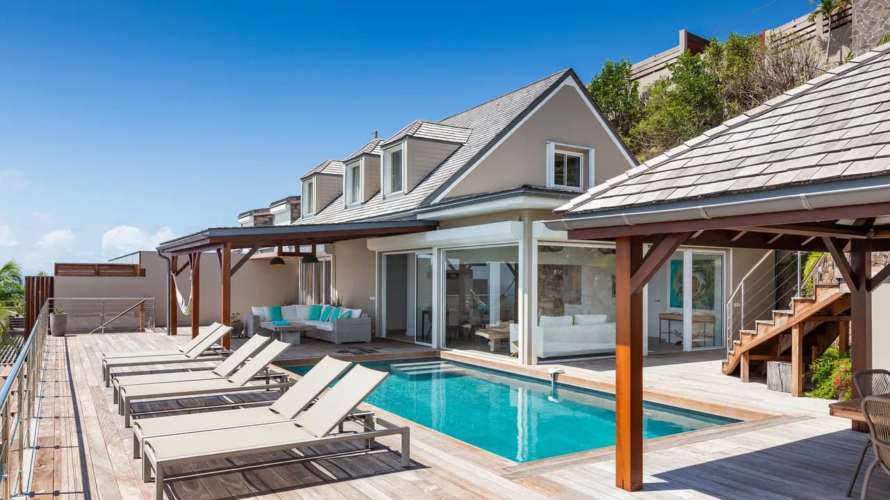 Contemporary Villa with A/C in Devé photo 3