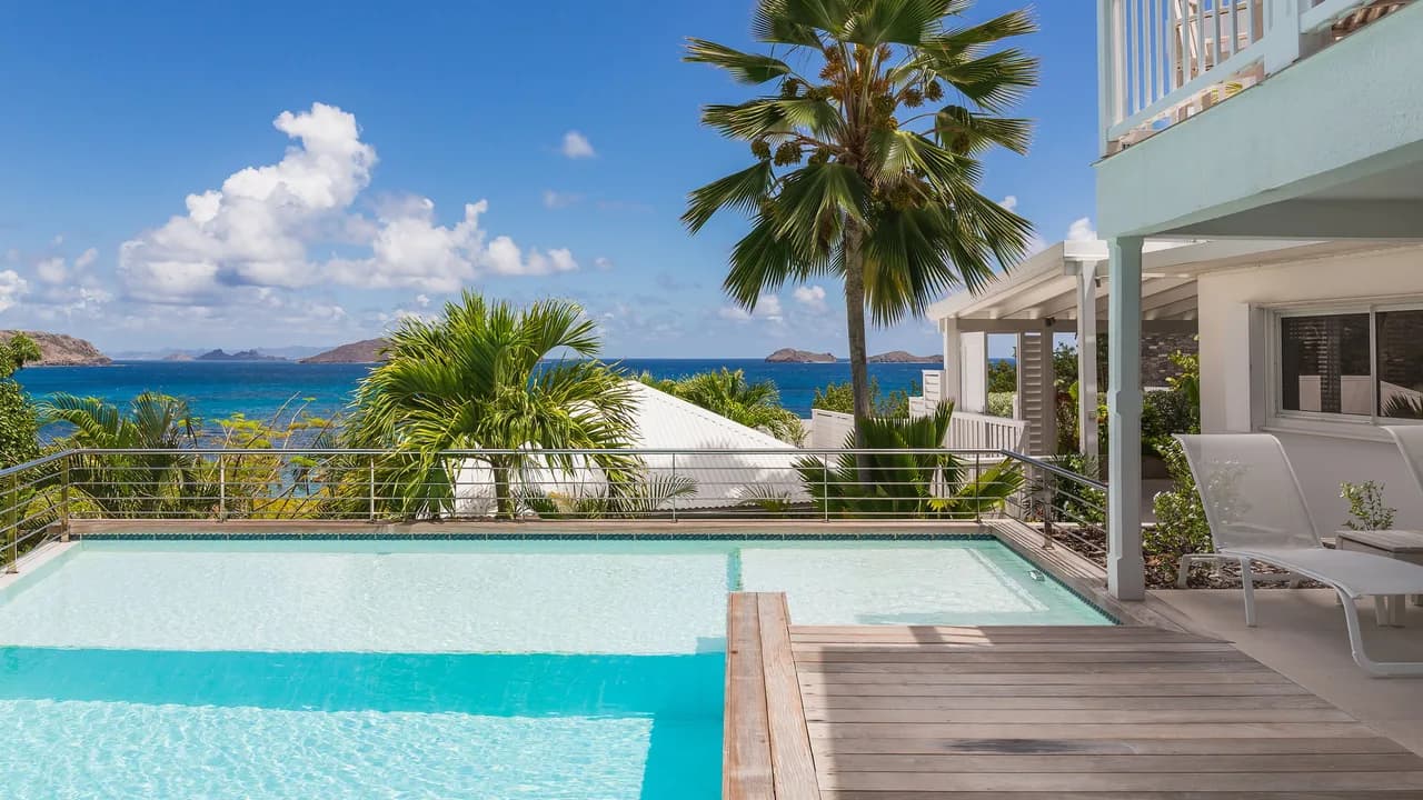 Airy Villa with Scenic Views in Lorient photo 2