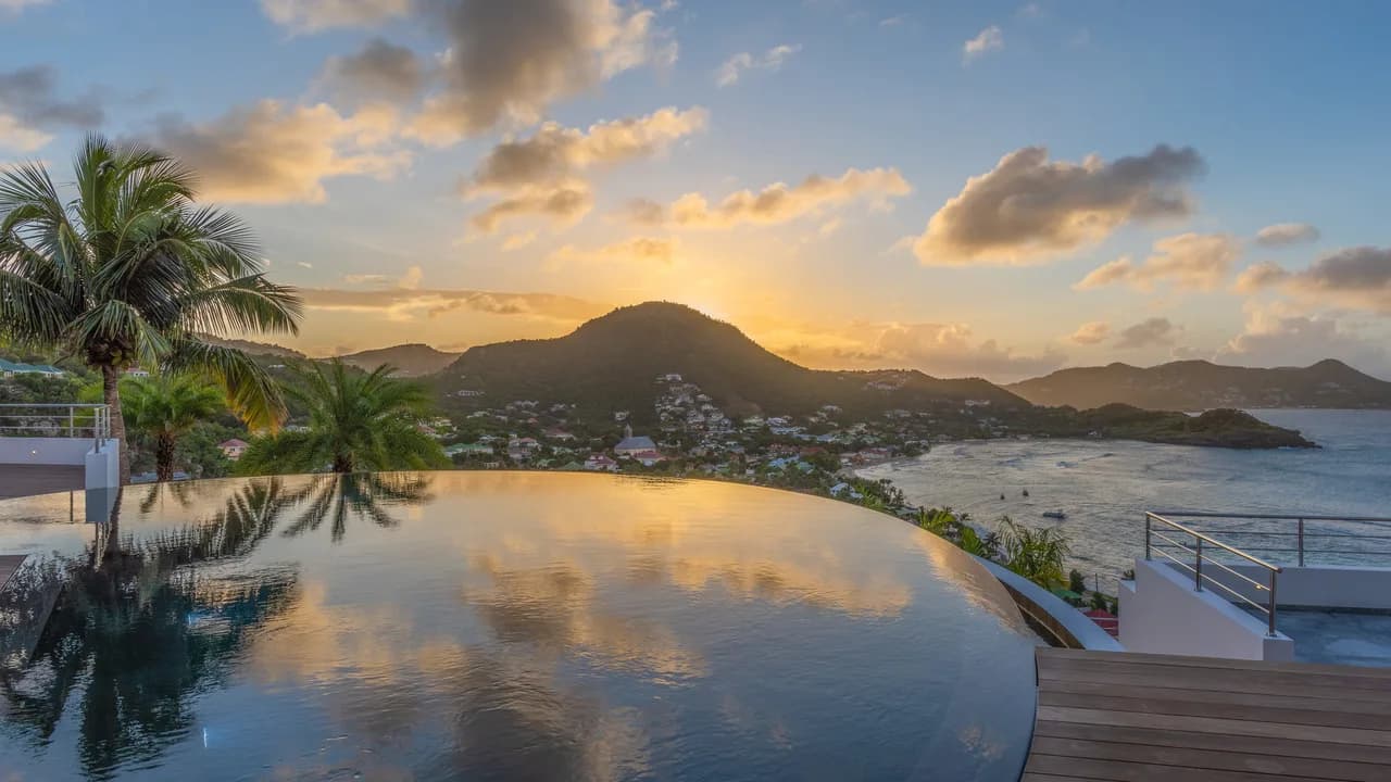 Jacuzzi Villa with Fitness Room in Lorient, St. Barthélemy photo 3