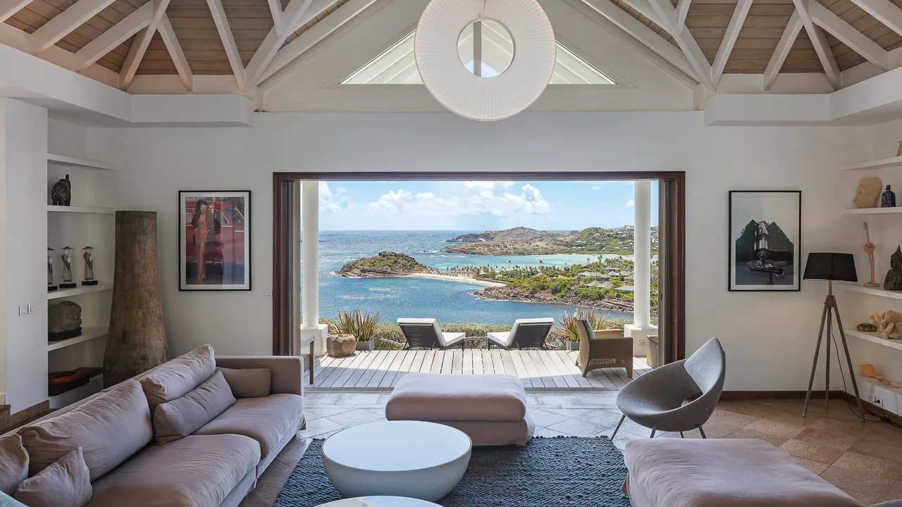 Luxurious Villa with Scenic Views in Montjean photo 3