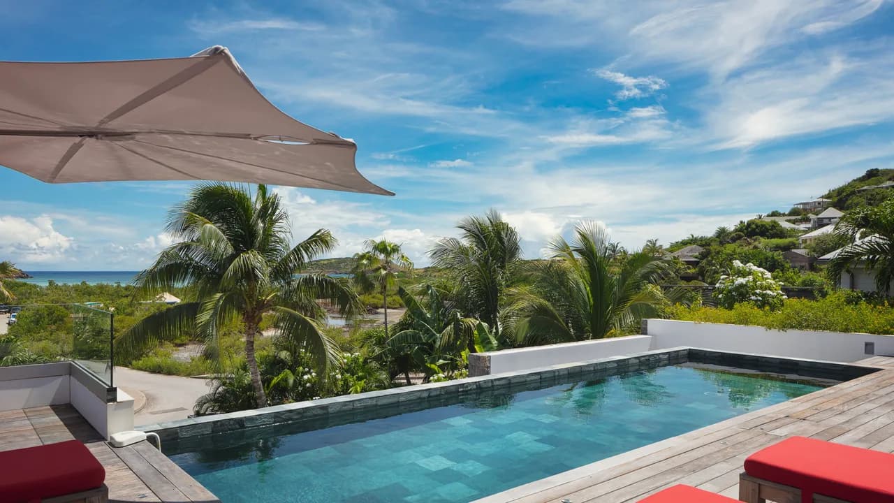 Lagoon-View Villa in Grand-Cul-de-Sac photo 2