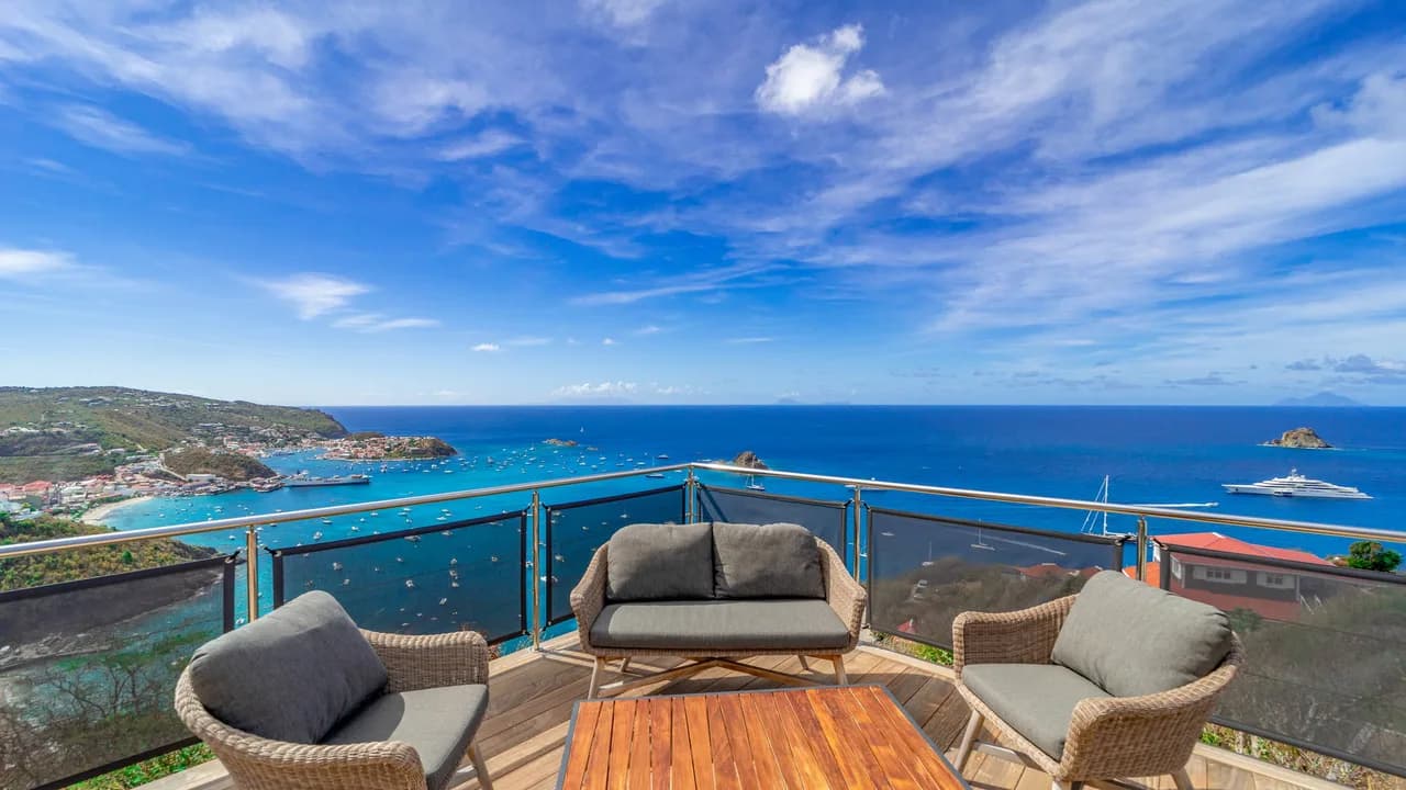 Luxury Villa with Scenic Views in Colombier photo 2