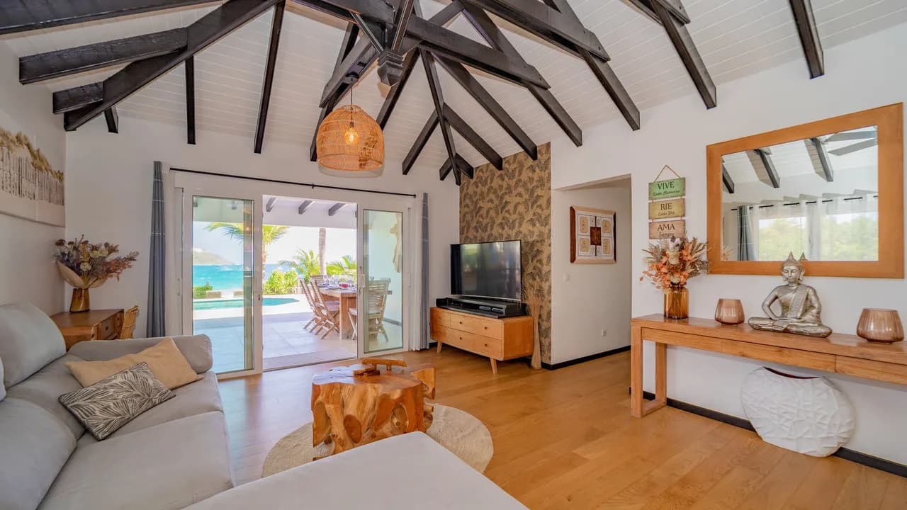 Oceanfront Villa with Terrace in Flamands, Saint Barthélemy photo 4