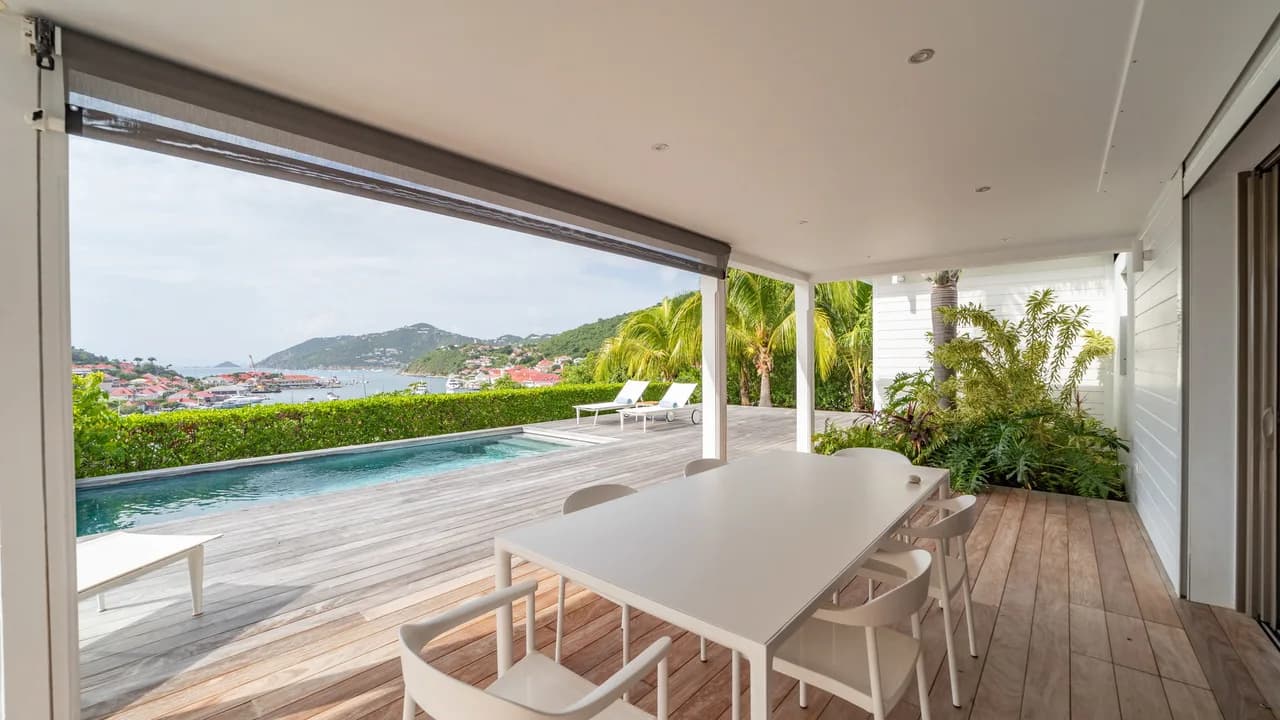 Chic Villa Steps from Shell Beach in Gustavia photo 5