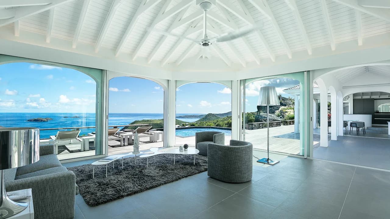 Charming Villa with Private Pool in Colombier photo 5