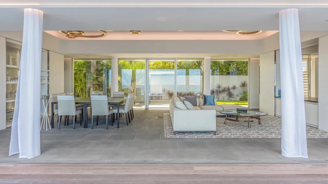 Fitness-Equipped Villa in Anse des Cayes, Saint Barthélemy photo 4