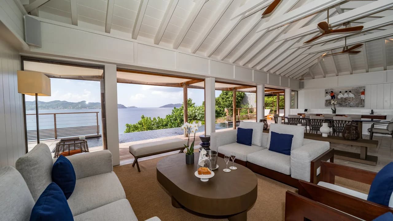 Luxurious Villa with Scenic Views in Pointe Milou, St Barts photo 5