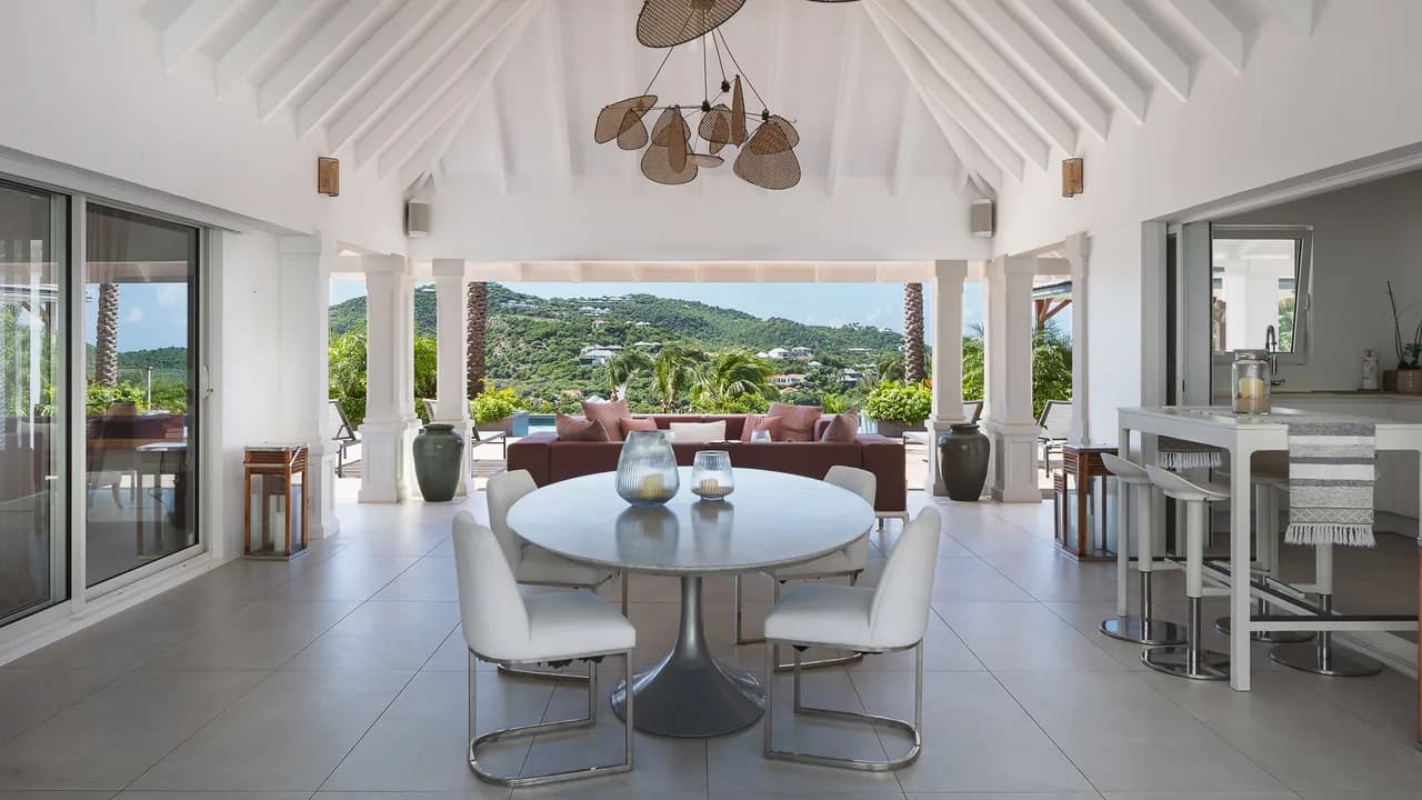 Airy Luxury Villa with Ocean Views in St-Jean photo 4