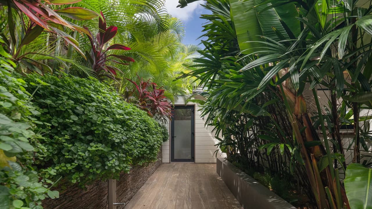 Heated Pool Estate in Lurin Saint Barthélemy photo 4