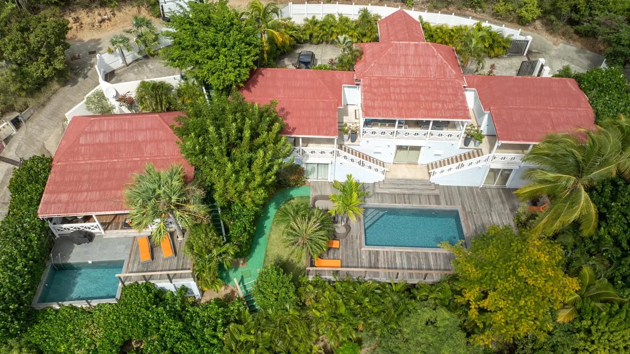 Dual Private-Pool Estate in Corossol photo 3
