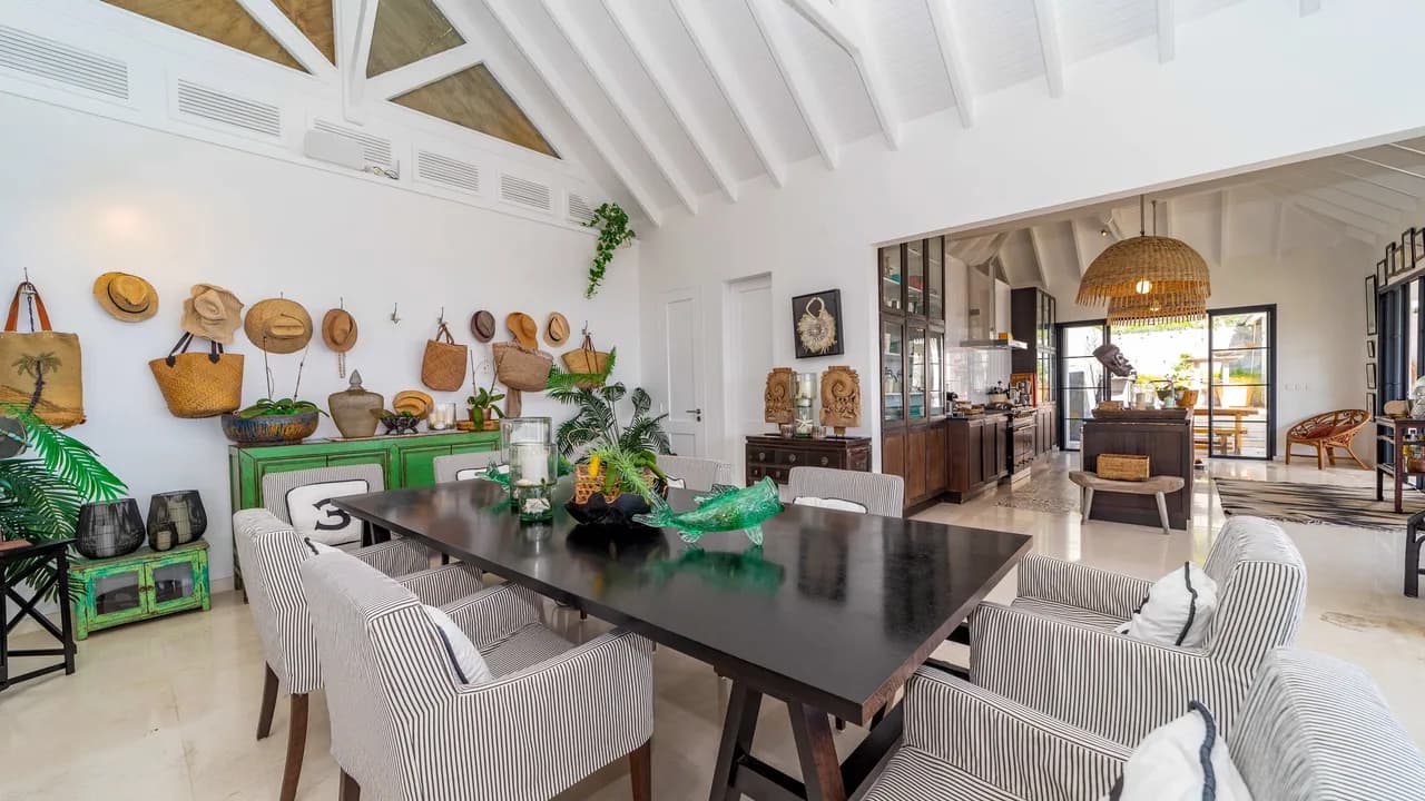 Jacuzzi Villa with Scenic Views in Marigot photo 5