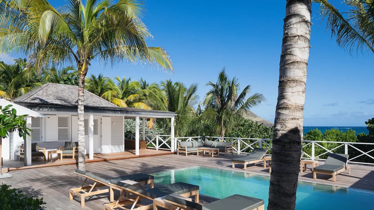 Two Private Pools Estate in Toiny