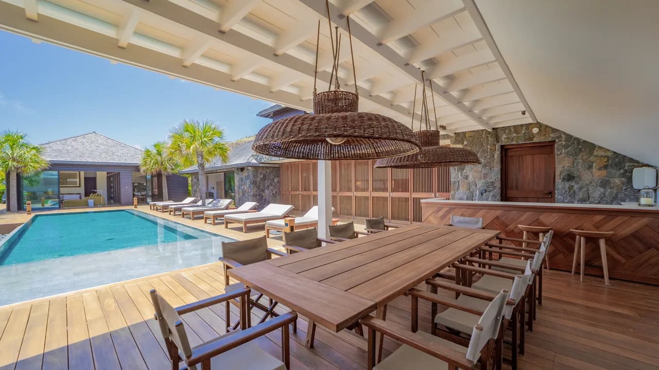 Oceanview Heated Pool Villa in Toiny photo 4
