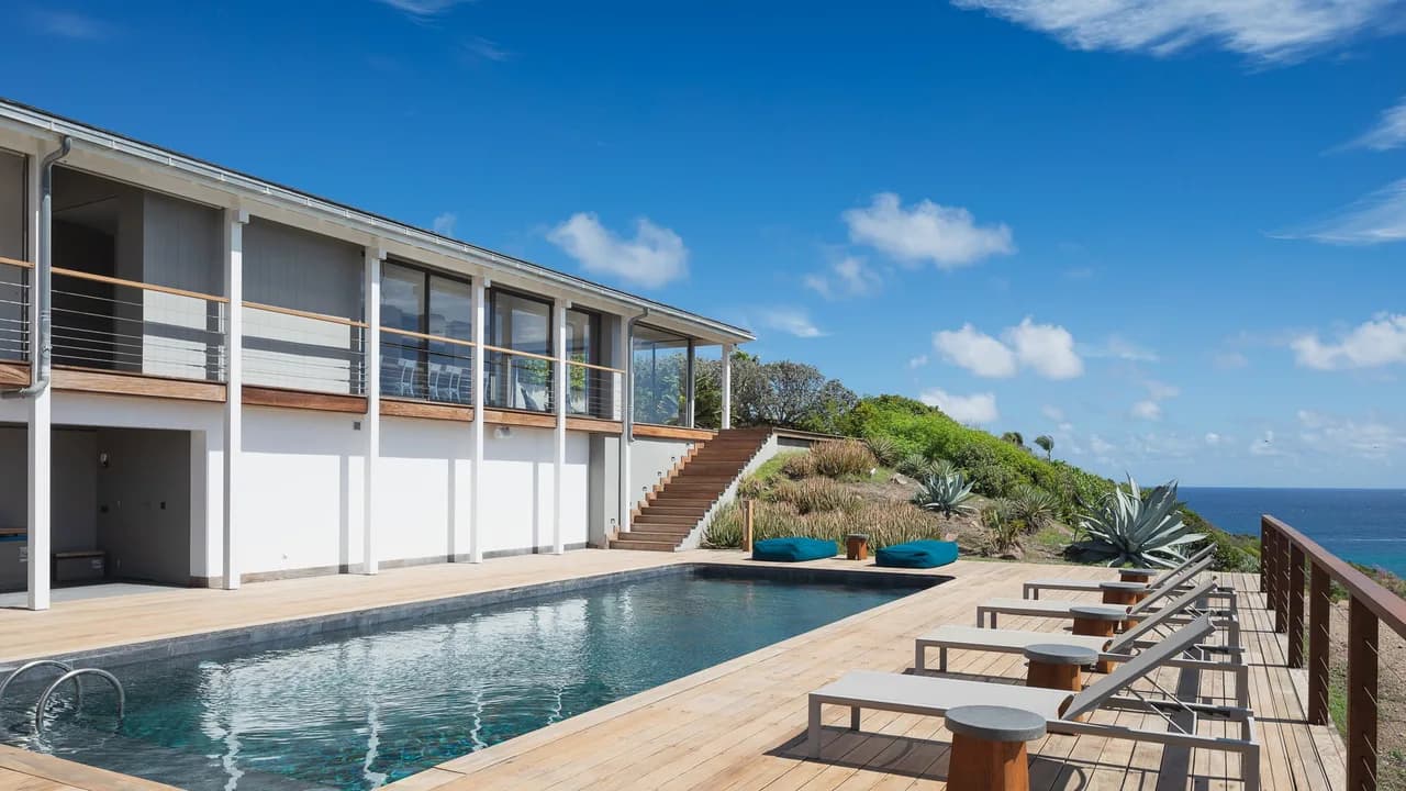 Elegant Villa with Scenic Views in Montjean photo 3
