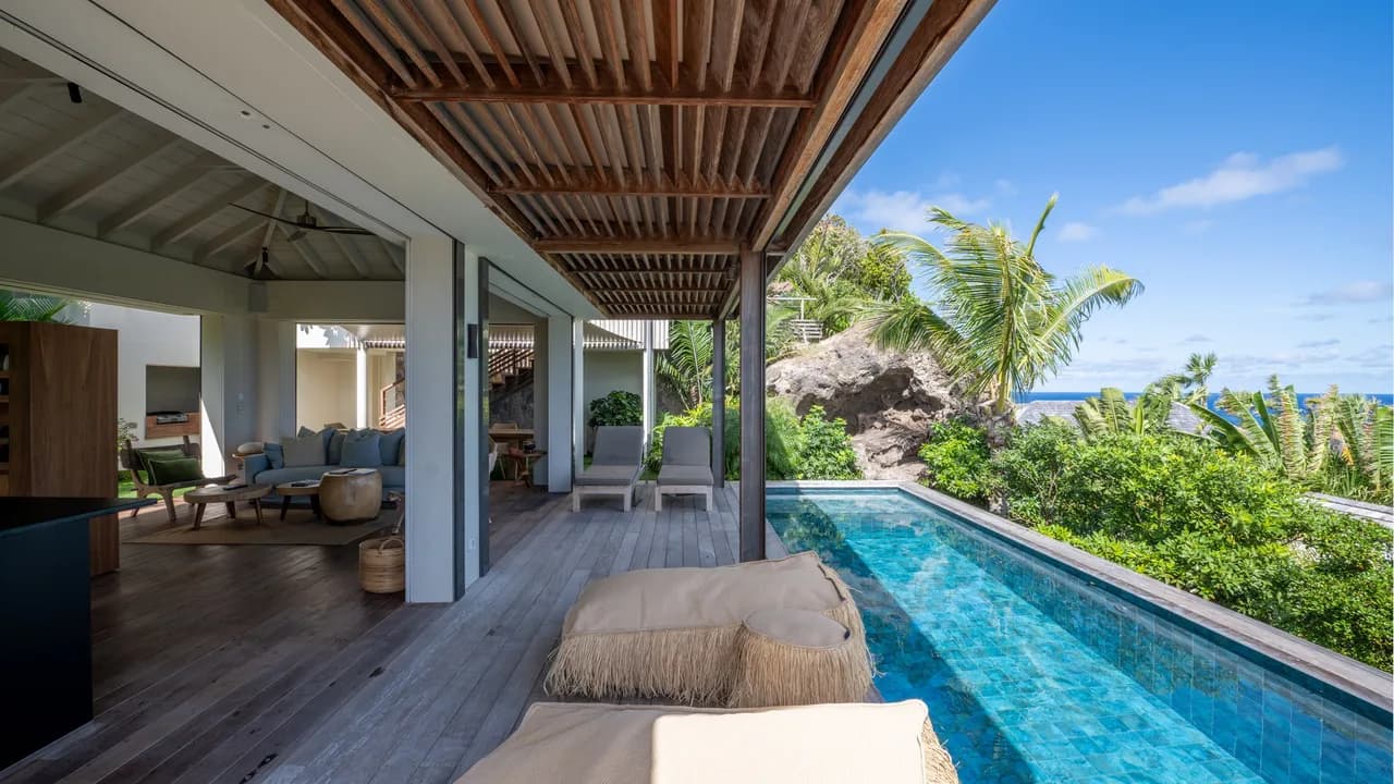 Family-Friendly Villa with Ocean Views in Grand-Cul-de-Sac photo 2