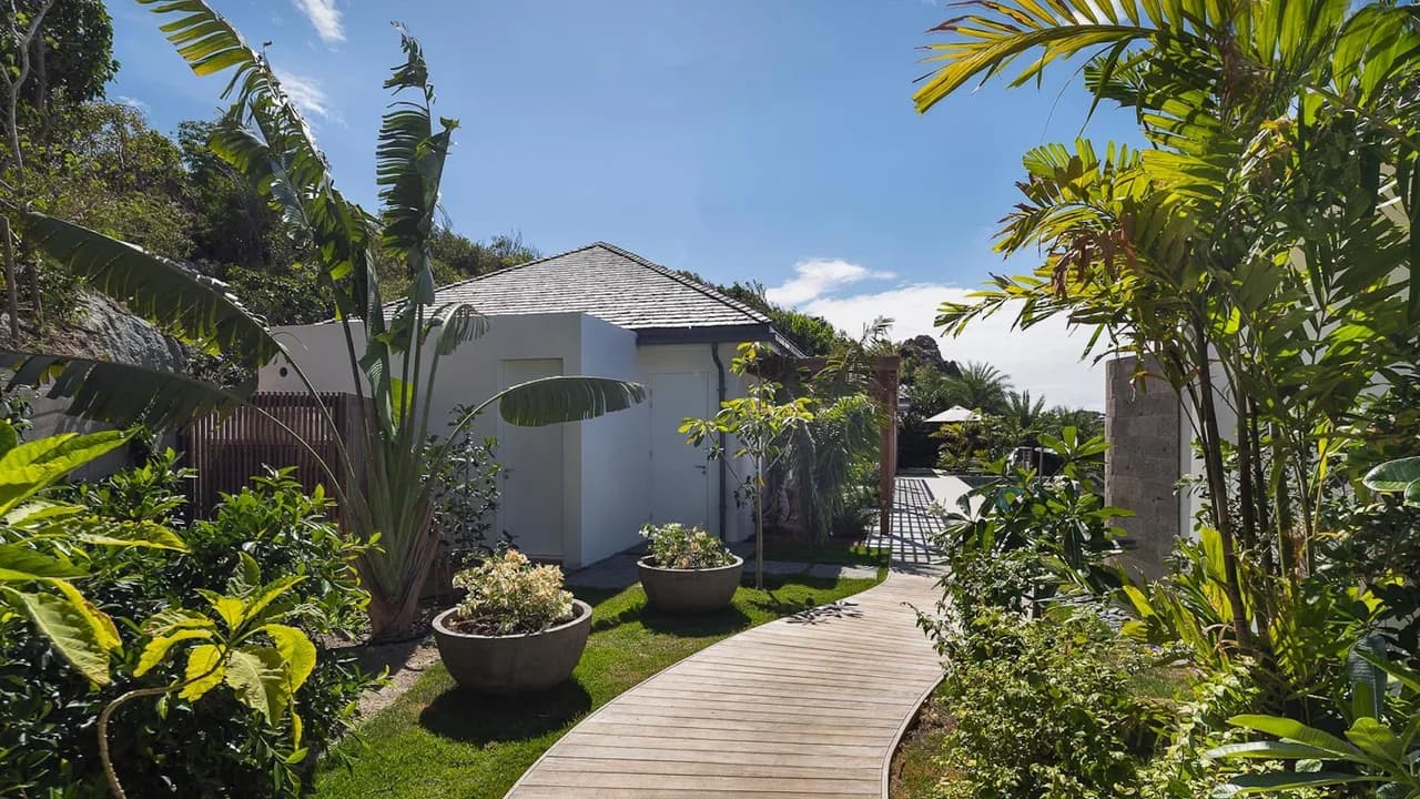 Heated Pool Estate in Colombier Saint Barthélemy photo 4