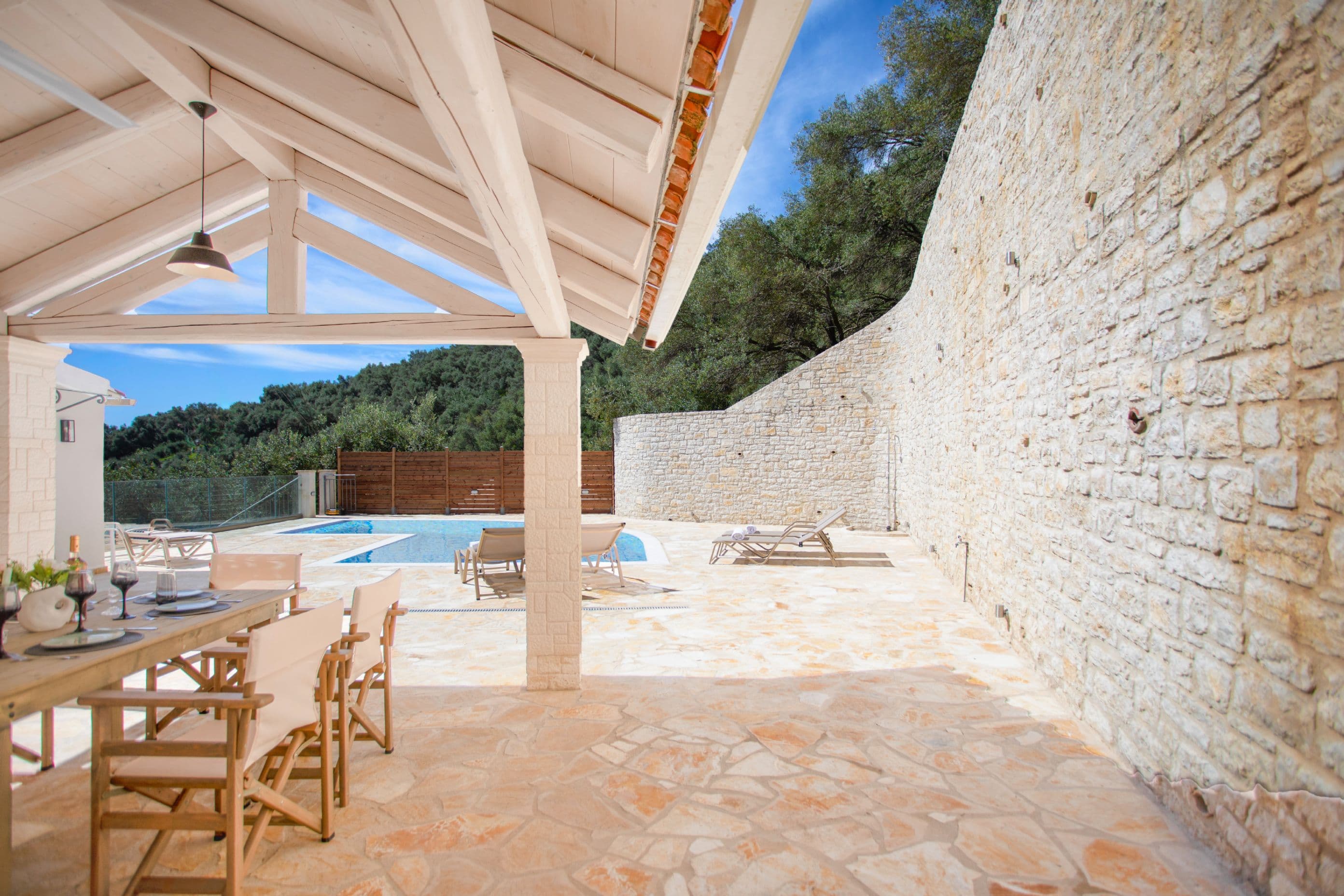 Secluded Two Bedroom Villa in Katavolos photo 5