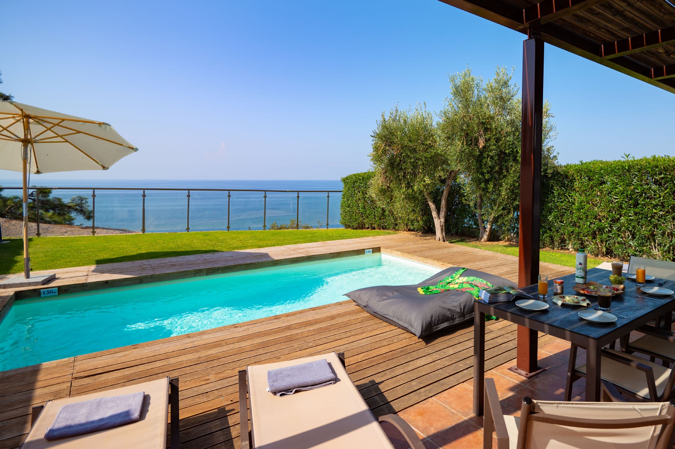 Cozy Two Bedroom Retreat in Moudania photo 5