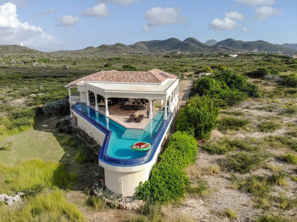 Luxury villas in Westpunt
