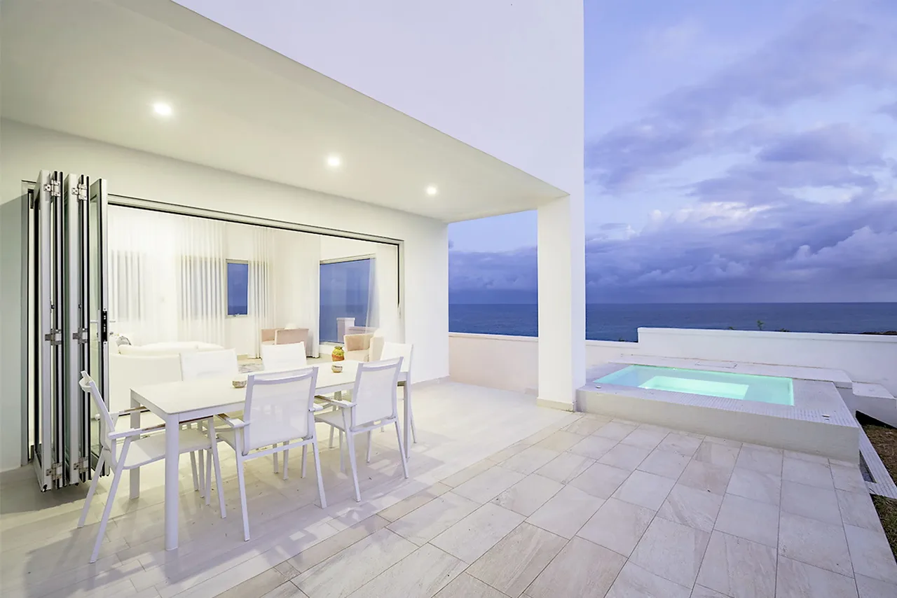 Luxury villas in South-East Coast