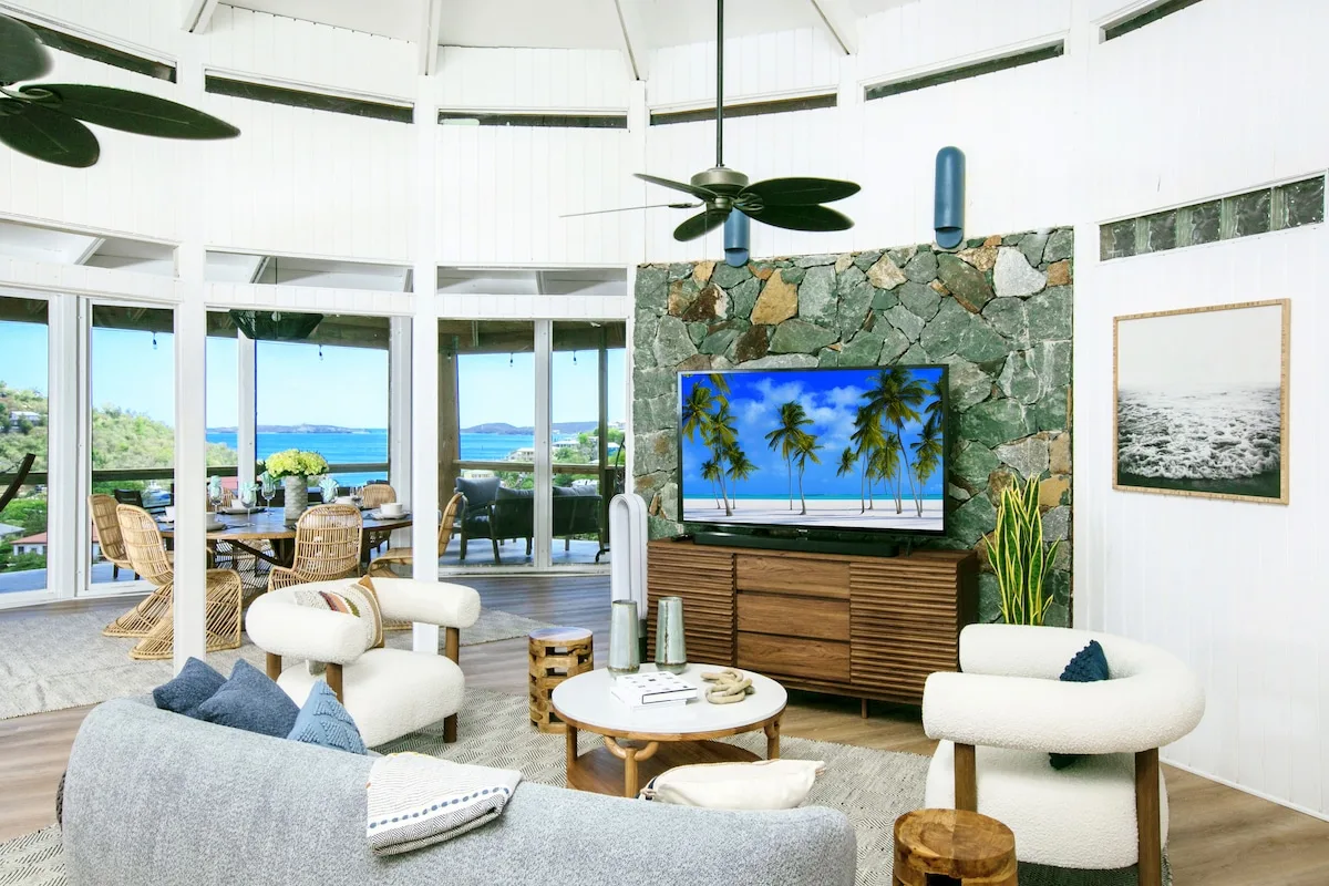 Luxury villas in Saint John