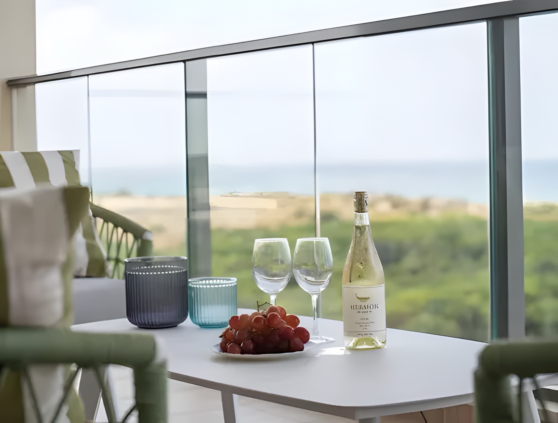 Luxury villas in North District